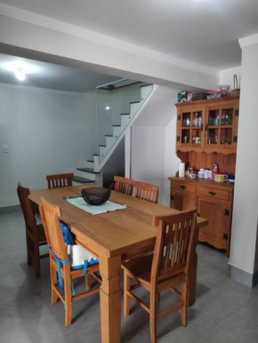 Hospedagem Caconde Ar condicionado - Wi-fi - Garagem